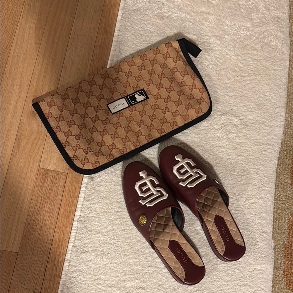 Gucci burgundy loafers